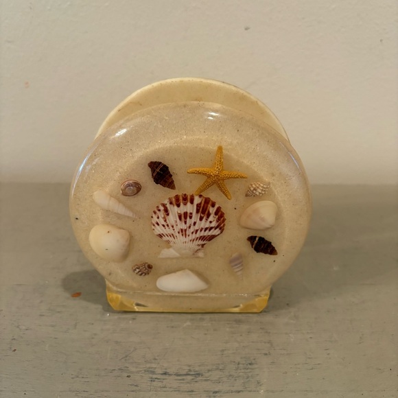 VTG Lucite Seashells Napkin/Mail Holder - Picture 5 of 5